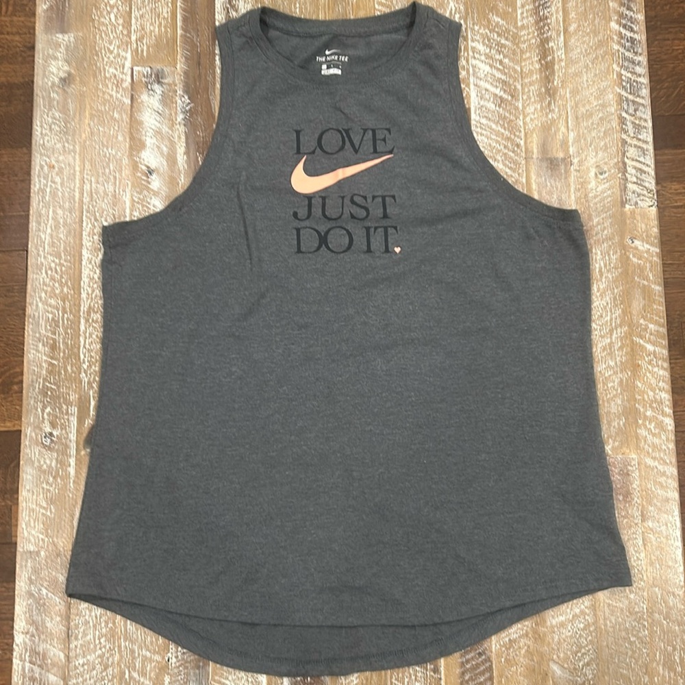 Nike dri-fit tank